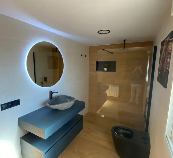 Diseño vanguardista y materiales premium